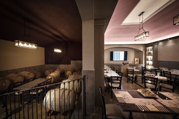 Tasting room