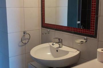 Photo 49