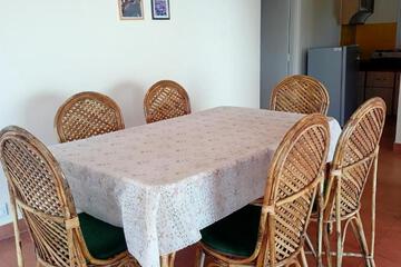 Photo 51