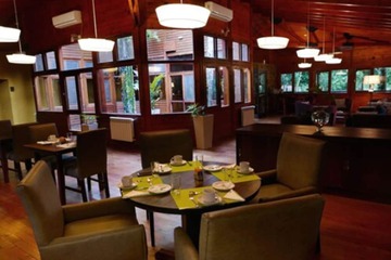 Food court