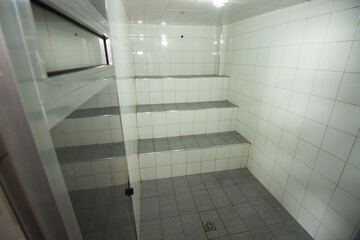Steam room
