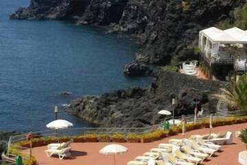 Sundeck