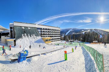 Skiing