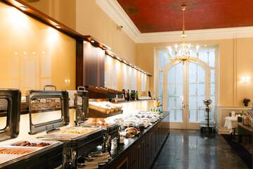 Breakfast buffet