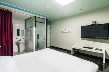 guest_rooms