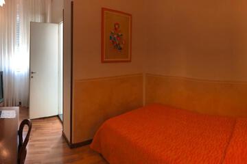 Photo 50