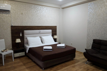 guest_rooms