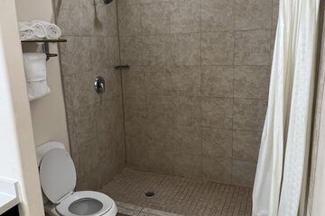 Room 31 of 38