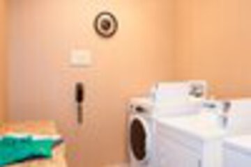 Laundry 371 of 420