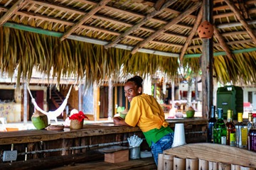 Poolside bar