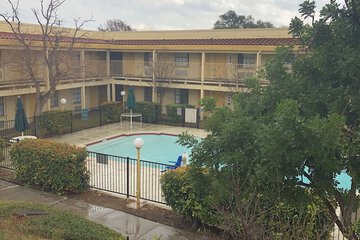 Hotel Exterior 59 of 59