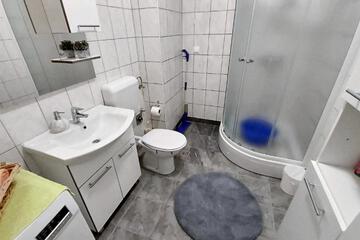 Photo 37