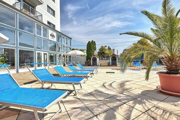 Sundeck