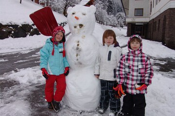 Snow and ski sports
