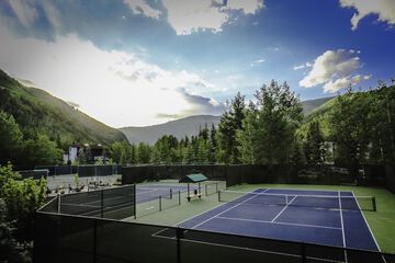 Tennis court