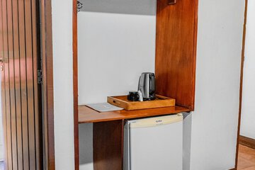 Mini-refrigerator