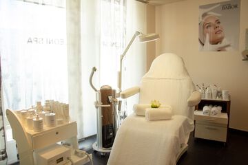 Facial