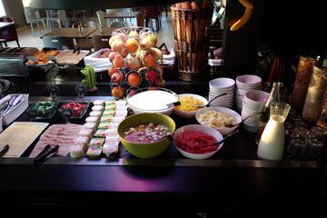 Breakfast area