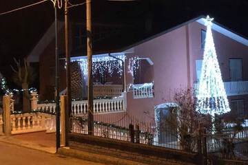 Front of property - evening/night
