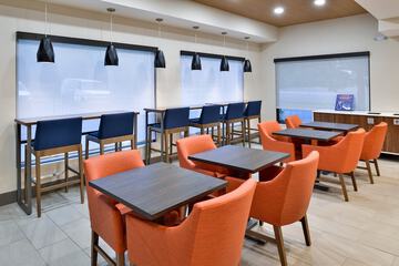 Breakfast/Coffee Service 36 of 41