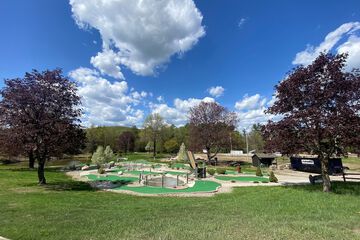 Children's play area - outdoor