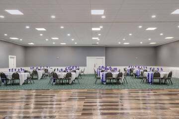 Banquet hall