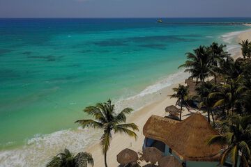 Beach/ocean view