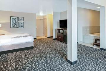 Room 17 of 41