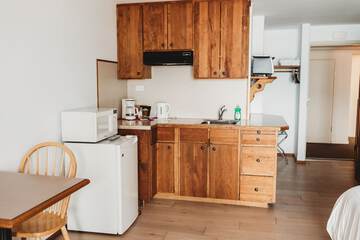 Private kitchenette