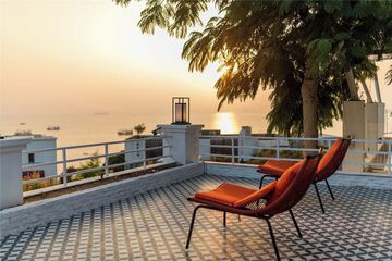 Rooftop terrace