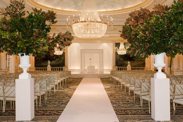 Ballroom/Hall 151 of 162