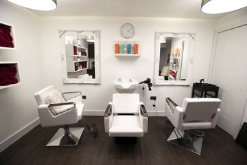 Hair salon
