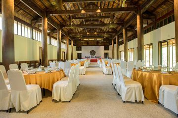 Indoor wedding