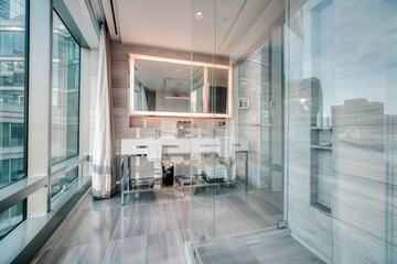 Bathroom shower