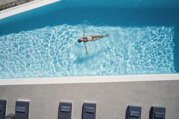Infinity pool