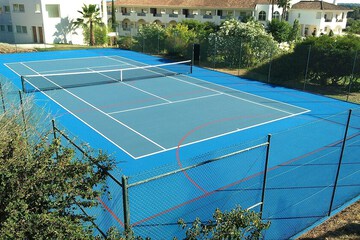 Tennis court