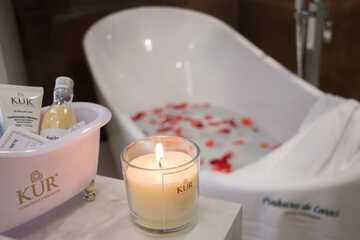 Bathroom amenities