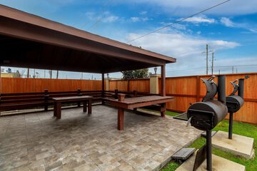 BBQ/picnic area
