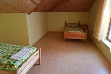 Photo 51