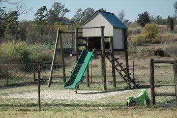 Children's play area - outdoor