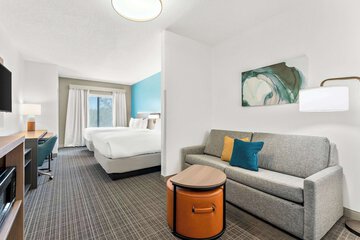 Room 25 of 60