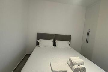 Photo 51