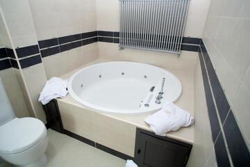 Photo 27