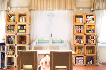 Gift shop