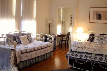 Room 7 of 17