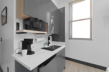 Private kitchenette