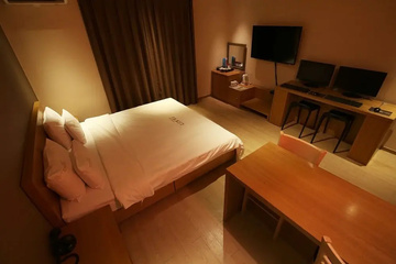 guest_rooms