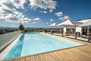 Rooftop pool