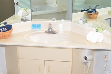 Bathroom sink