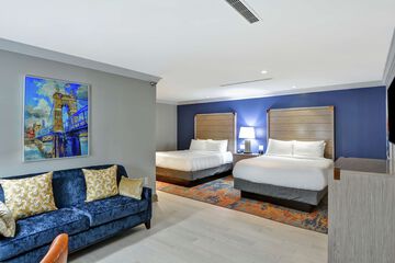 Room 38 of 60